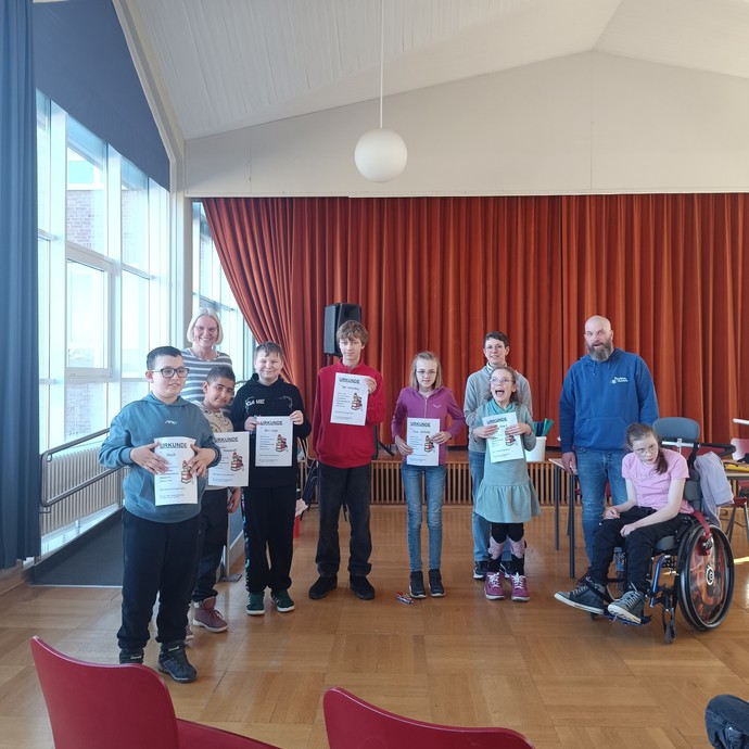 Lesewettbewerb (vergrößerte Bildansicht wird geöffnet)