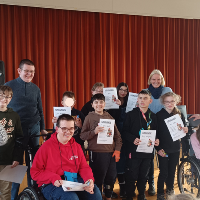 Lesewettbewerb (vergrößerte Bildansicht wird geöffnet)