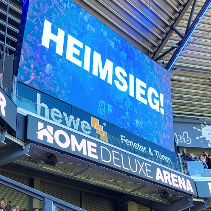 Anzeige (vergrößerte Bildansicht wird geöffnet)