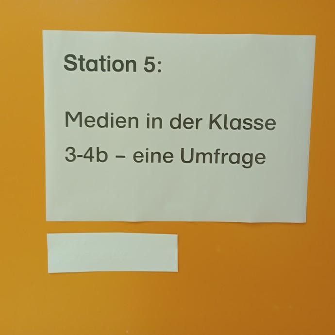 Station (vergrößerte Bildansicht wird geöffnet)